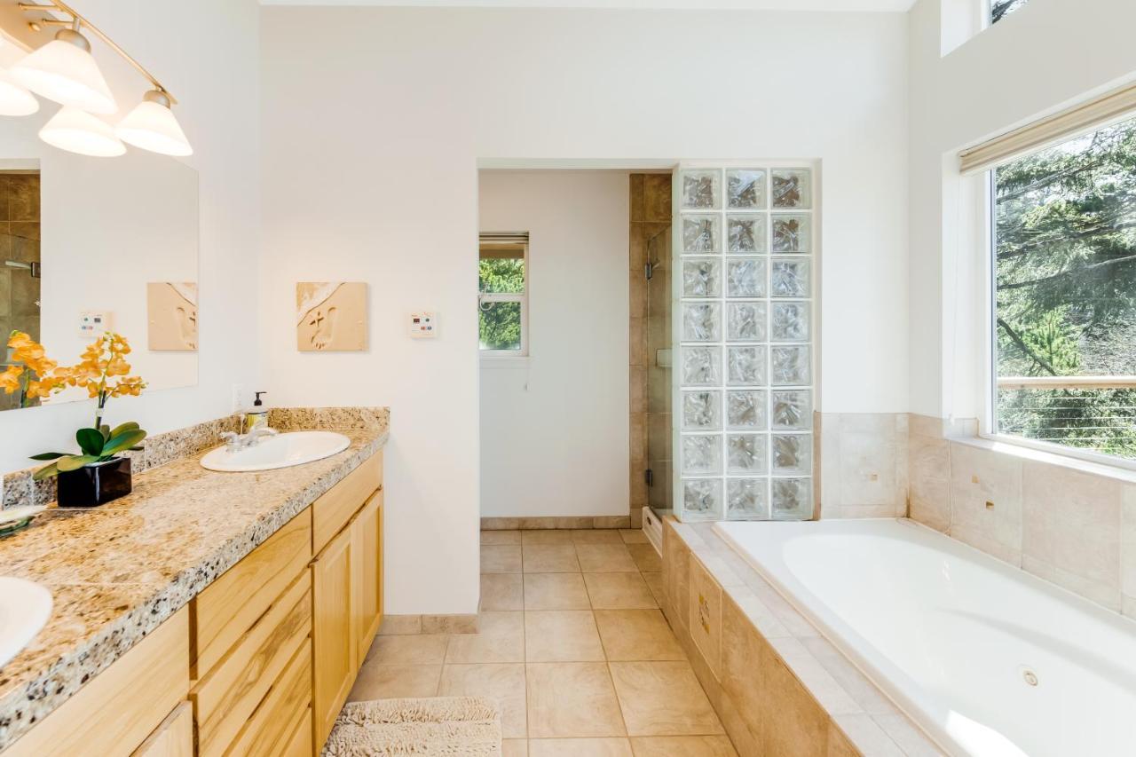 ניופורט Yaquina Lighthouse View Beach Home מראה חיצוני תמונה
