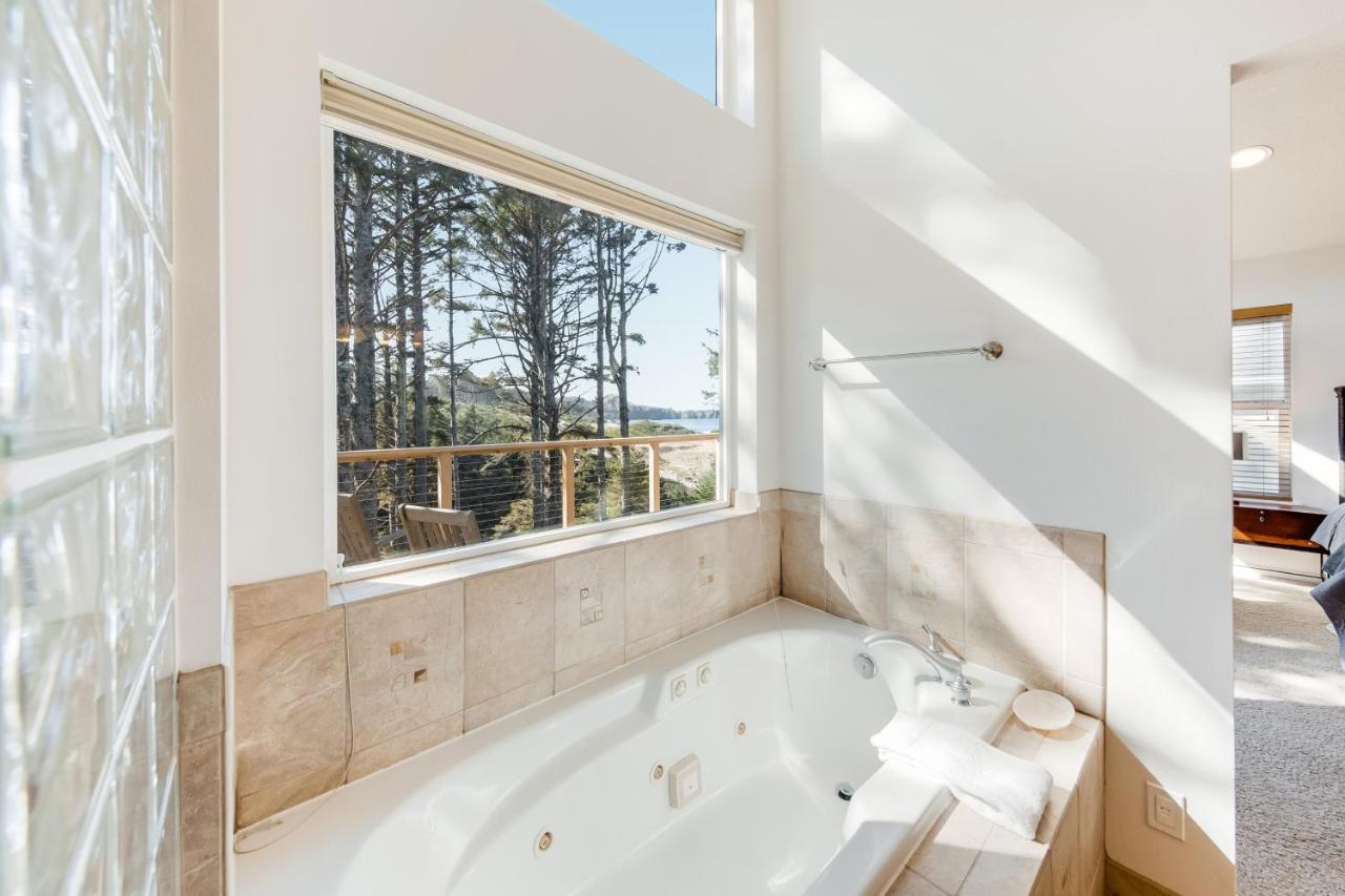 ניופורט Yaquina Lighthouse View Beach Home מראה חיצוני תמונה